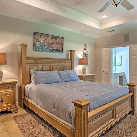 Heated Pool, Pool Table, Hot Tub, Home Theatre, Guest House, Basketball Court, Sleeps-20 Allen Kültér fotó
